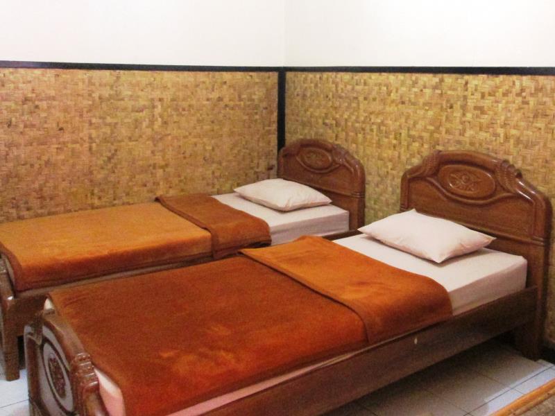 Lingga Guest House Jayagiri Lembang Esterno foto